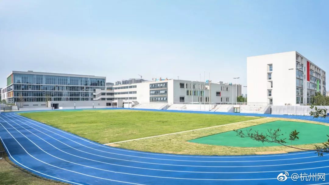 世體：皇馬高層關(guān)注球隊傷病問題，將其歸咎于體能教練