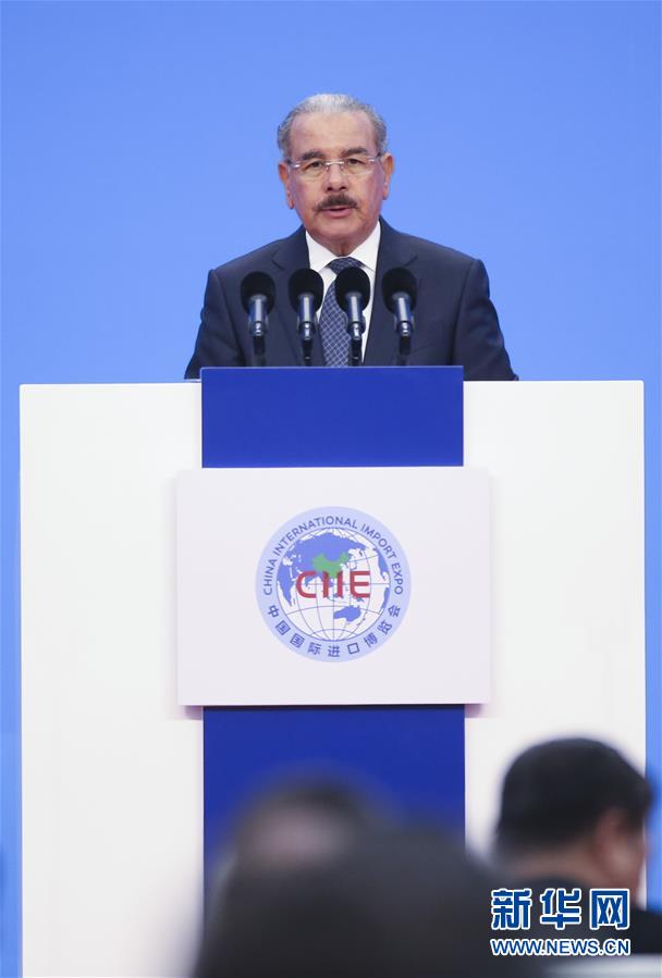 西祠胡同http 代理_男子飛無人機(jī)在崖洞發(fā)現(xiàn)干尸？警方：排除刑案，死者生前有抑郁癥狀