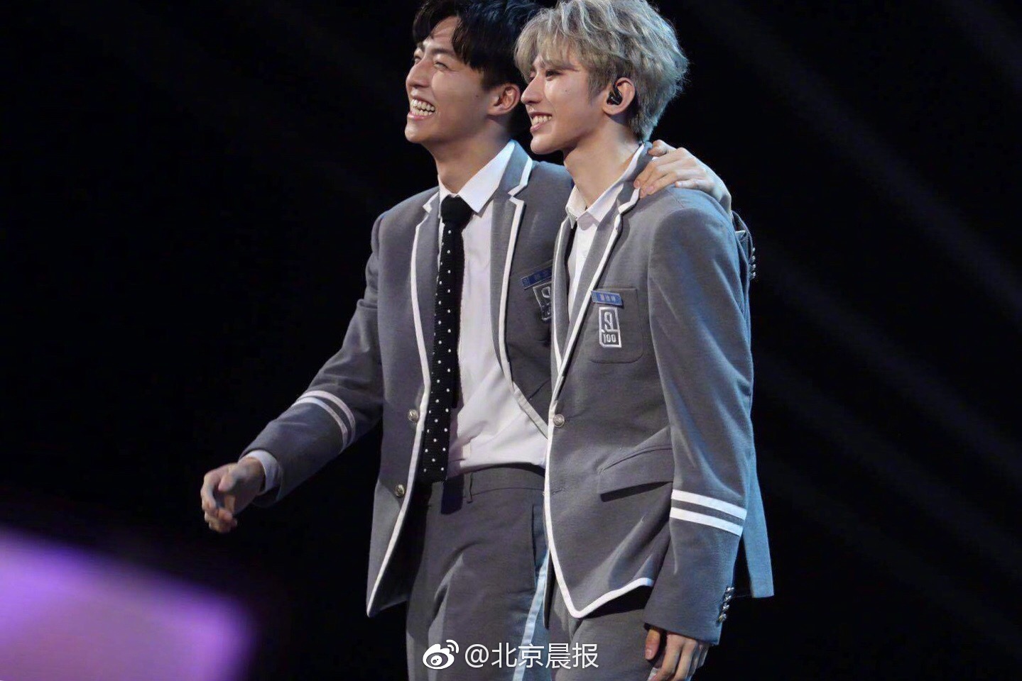 src是什么意思_國臺辦回應臺灣封禁小紅書一年