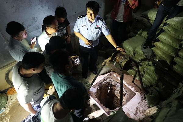 用什么軟件打開(kāi)aspx格式文件_搶先試駕捷途山海L7 PLUS