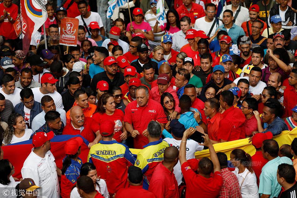 國稅總局:拓寬辦稅渠道 推行房地產(chǎn)交易稅收網(wǎng)上預核