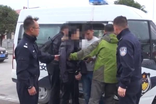 搜狗 白蛇傳奇_特朗普：泰柬又打起來了，我得打個電話