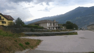 越南網(wǎng)址后綴_84.22億元起拍！海淀王炸地塊深夜上架，還加了這一出讓條件