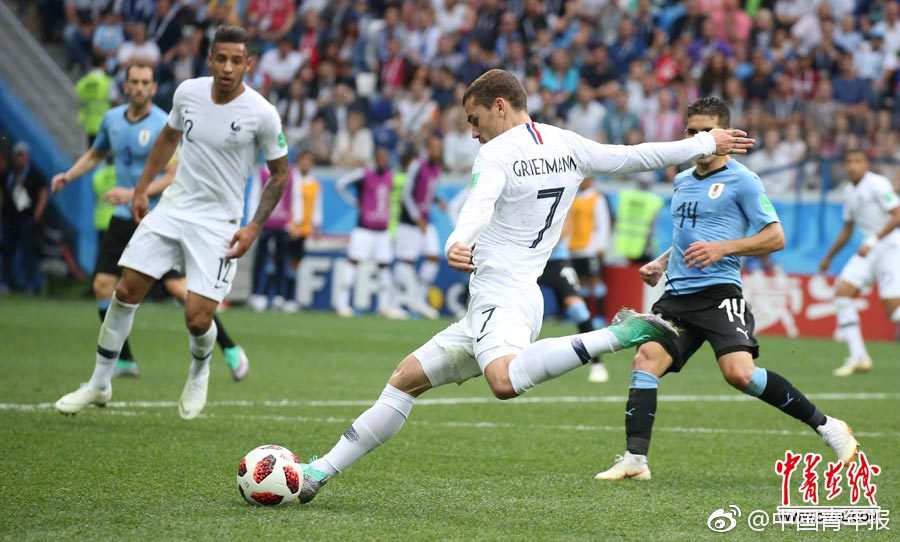 從一杯咖啡里“品”發(fā)展信心