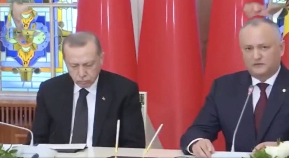 外媒稱中方正考慮限制獲取英偉達(dá)H200芯片，外交部回應(yīng)