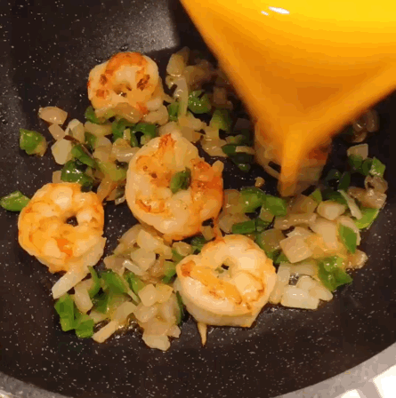 eclipse搭建java開發(fā)環(huán)境_網(wǎng)警：男子AI生成車展低俗視頻被拘