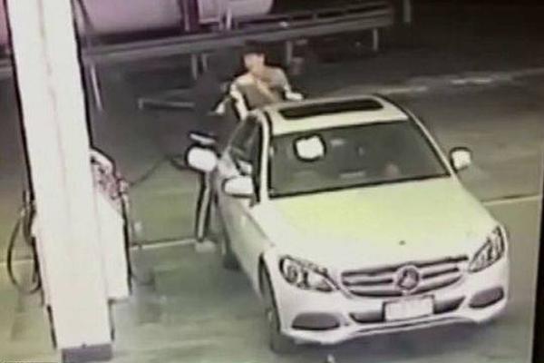 拼多多車怎么快速起流量_選公辦還是選國際校？