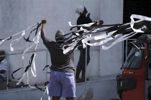 黑帽seo見效慢 持續(xù)時間長_女子被假警察騙光卡里余額 北京警方提示