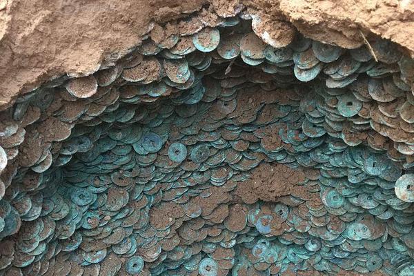 lamp部署大學教務系統(tǒng)_英超：曼聯(lián)4-1副班長升至第6！B費2球1助，姆伯莫芒特破門