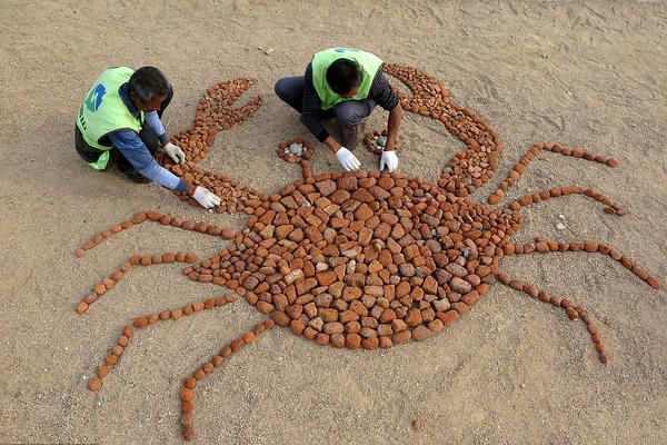 區(qū)塊鏈通俗易懂的例子_徐小明：周四操作策略
