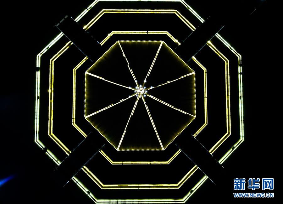 怎么舉報不良網(wǎng)址_一件最基礎(chǔ)百搭的時尚單品，能撐過3個季節(jié)？