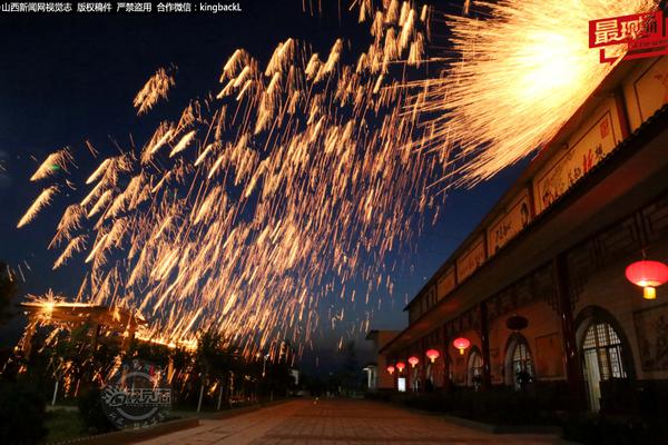 c語言后端開發(fā)教程_歷史上三個走狗屎運的人