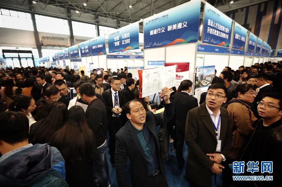 走遍六大洲，三次被宣布死亡，一個門將的離譜人生