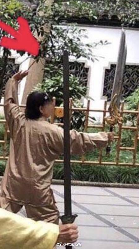 ChatGPT應(yīng)用與Python開發(fā)實(shí)戰(zhàn)