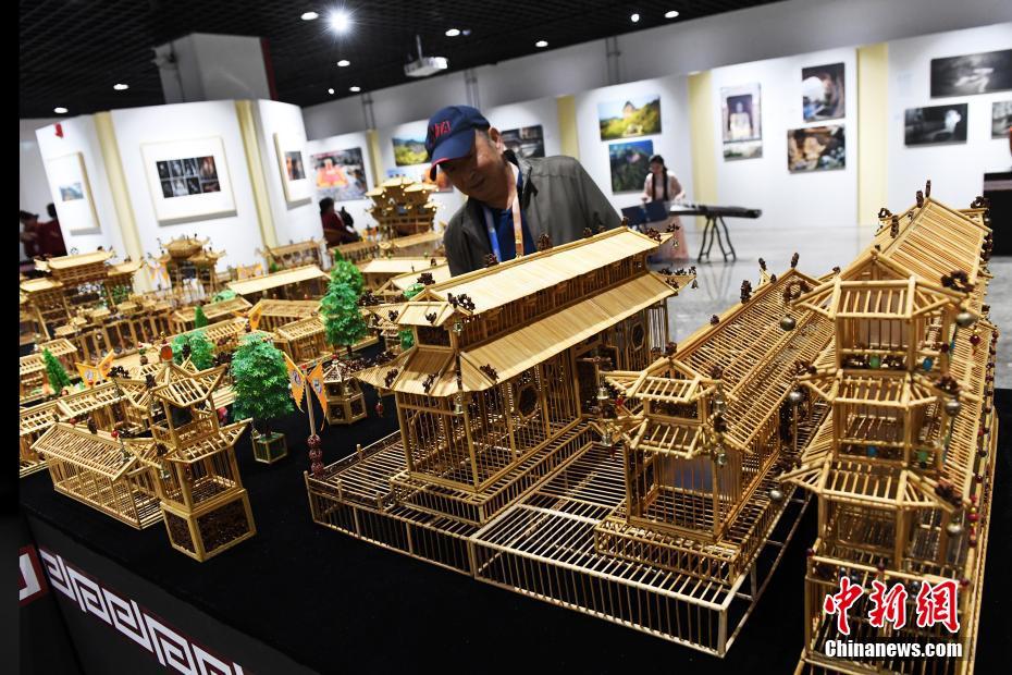 百度視頻下載_2025大盤點：北京樓市的「21條巨變」| 市場觀察