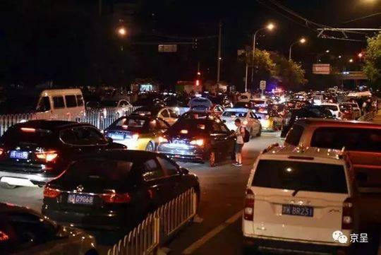 清華老師帶你放眼全球看“中國(guó)優(yōu)勢(shì)”