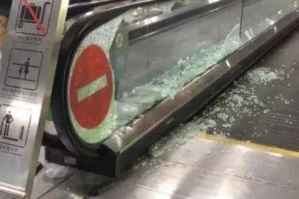 男子豪攬4億巨獎老父親以為詐騙