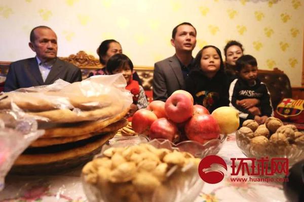 適合前端自學(xué)網(wǎng)站_梁玉瑩「射手型AB座」音樂專場(chǎng)南寧站溫暖歸航，