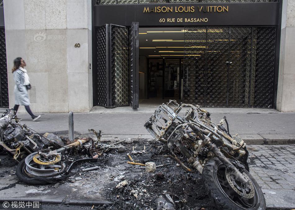 曝小米14系列銷量已破700萬部