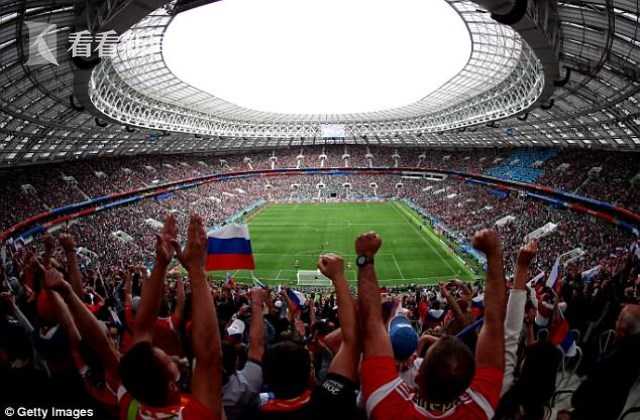 政府網(wǎng)站被黑客攻擊_IDC：預(yù)計(jì)蘋果iPhone Fold明年拿下22%折疊屏份額！與三星、華為三分天下