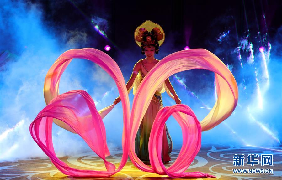 AI智能體與App的博弈:未來(lái)數(shù)字生態(tài)主導(dǎo)權(quán)之爭(zhēng)