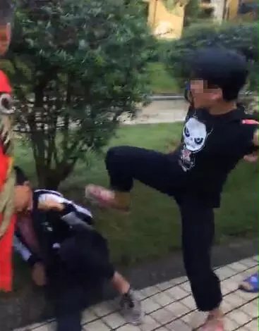 word里面目錄怎么定位到內(nèi)容_五分鐘的混亂:美海軍如何擊落自家戰(zhàn)機(jī)