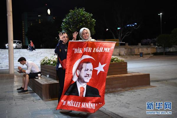 75 周年特別策劃|AI歌曲 MV《一筆一劃瞰長(zhǎng)城》今日上線