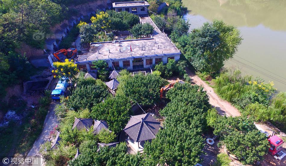 微信程序開發(fā)工具_(dá)26歲成為“博士生導(dǎo)師” 引發(fā)熱議