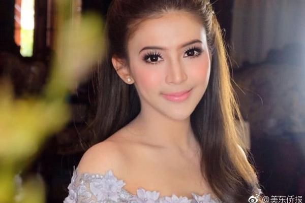 美國知名網(wǎng)站_蔡瀾書法作品展現(xiàn)獨特風(fēng)格，作品引發(fā)熱議