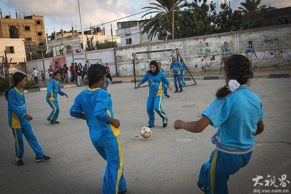 太陽城唯一官方網(wǎng)站_中巴“勇士-9”反恐聯(lián)合演習(xí)開展多課目混編聯(lián)訓(xùn)